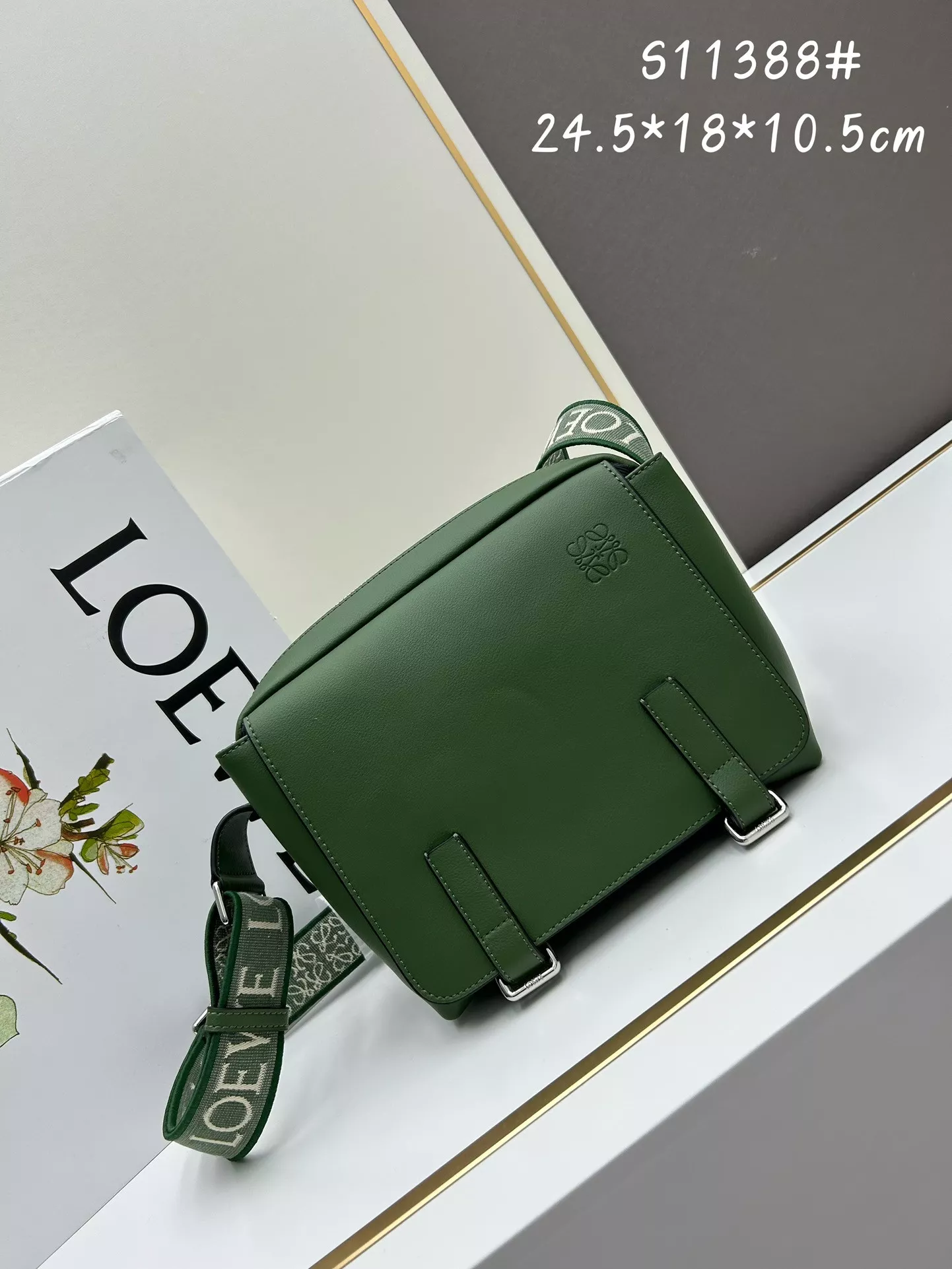 Rep Lowee messenger bag-24.5*18*10.5cm 0117