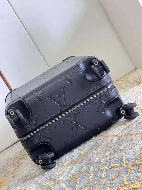 Rep Louis Vuitton HORIZON 55 0122