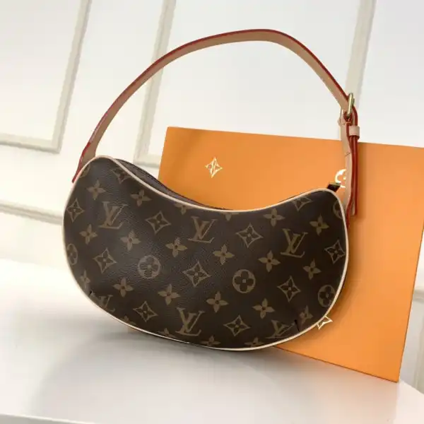 Cheap LOUIS VUITTON POCHETTE CROISSANT 0131