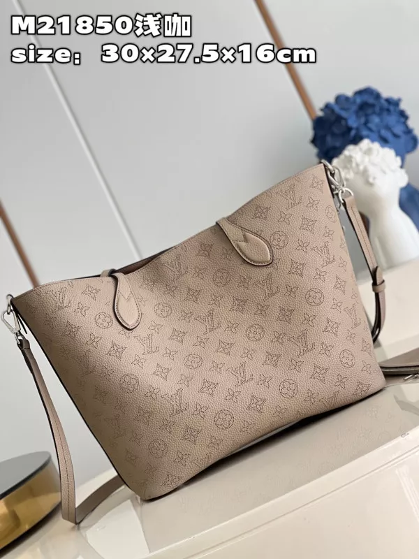 Cheap LOUIS VUITTON BLOSSOM MM 0119