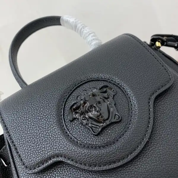 Affordable VERSACE LA MEDUSA SMALL HANDBAG 0129