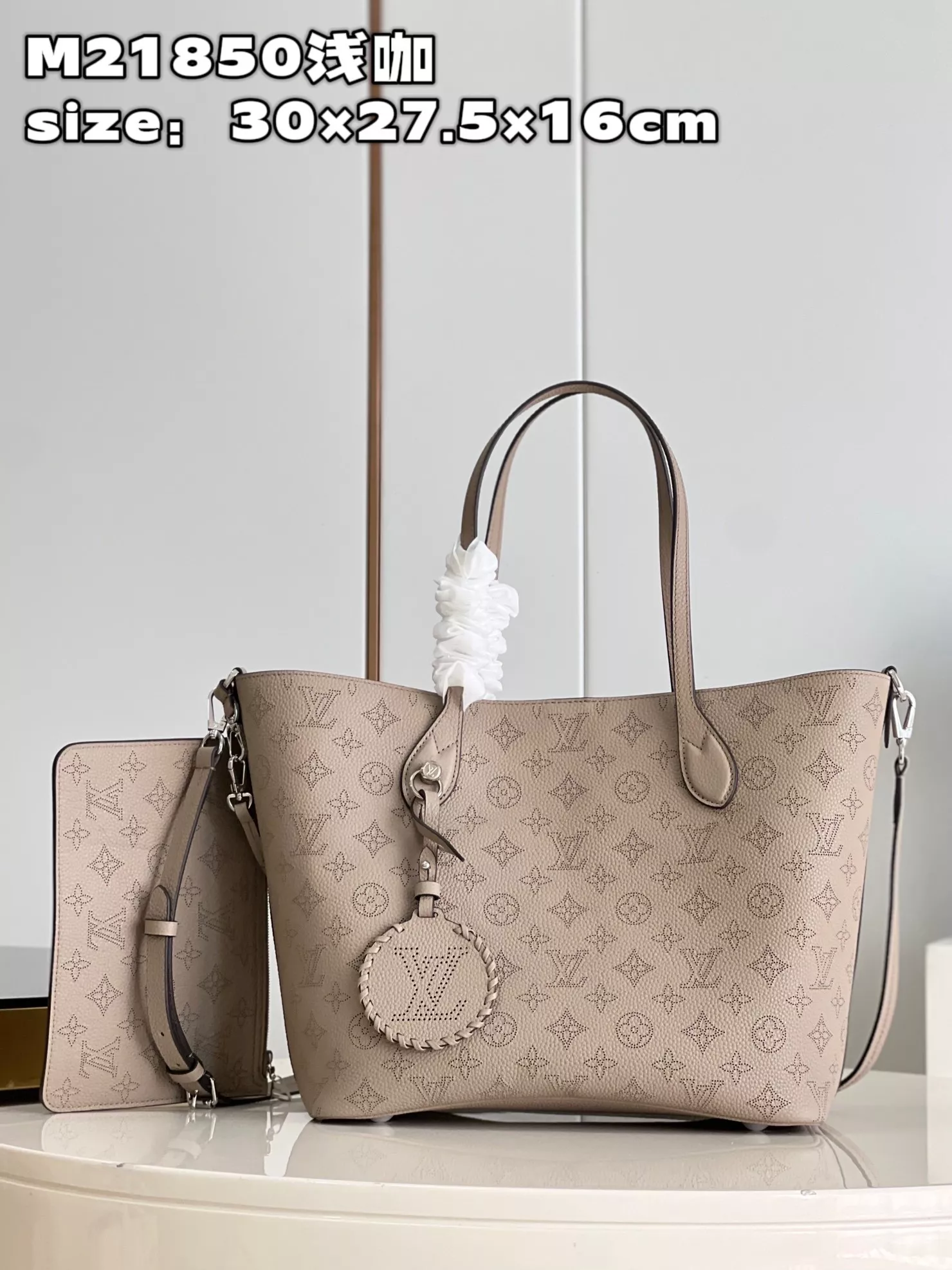 Cheap LOUIS VUITTON BLOSSOM MM 0119