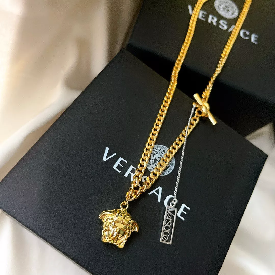 VERSACE NECKLACE 0112