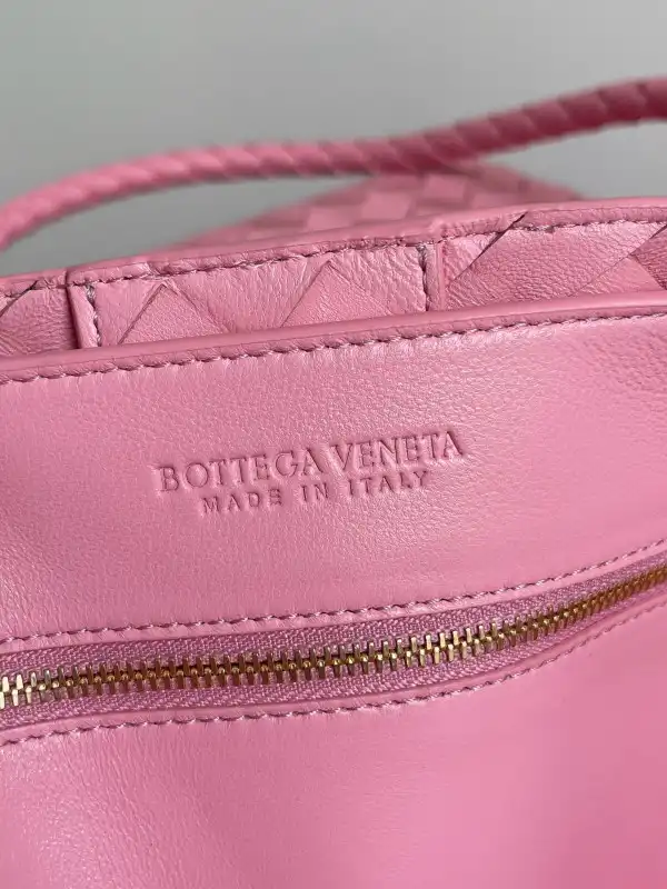 Affordable BOTTEGA VENETA LARGE Andiamo 0204