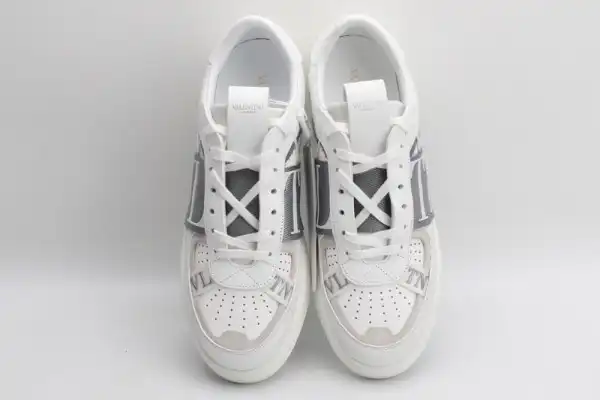 Affordable VALENTINO VL7N SNEAKER 0202