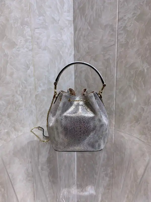 Affordable BVLGARI SERPENTI FOREVER BUCKET BAG 0205