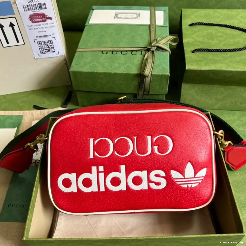 Affordable small x Adidas Gucci bag shoulder 0304